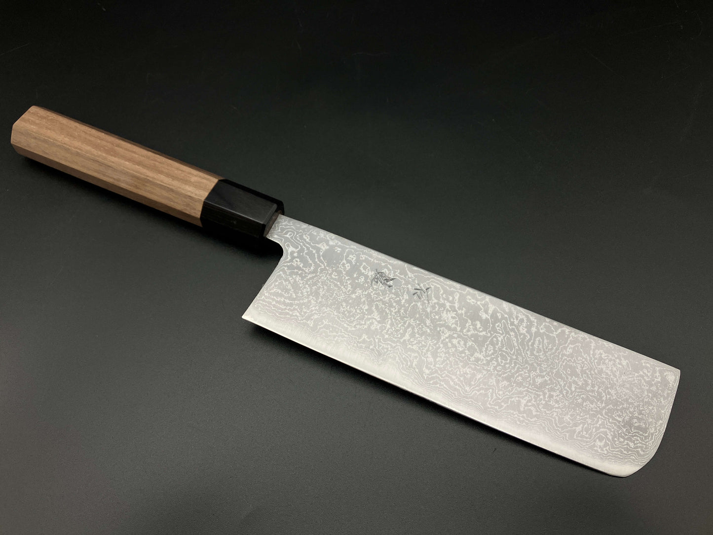 Carbon Nakiri 165㎜ Damascus Octagonal angle walnut