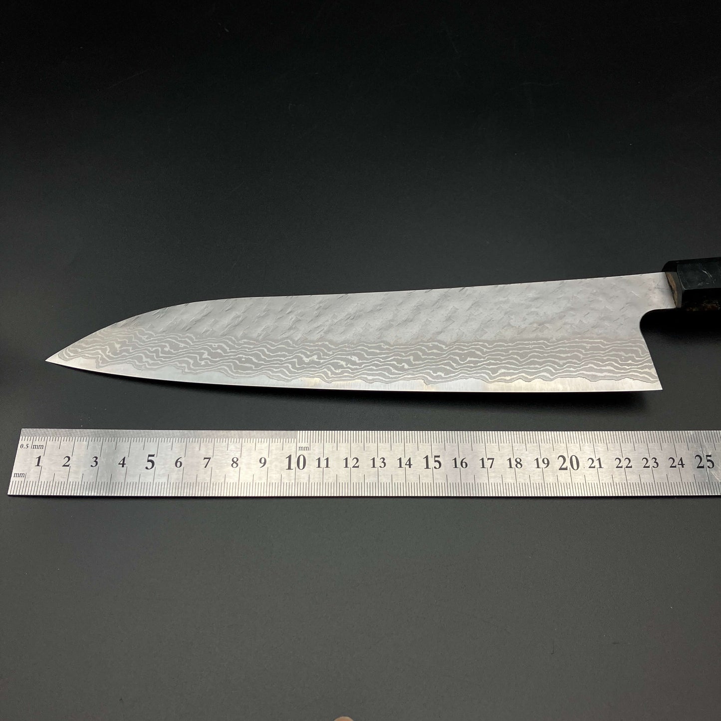 Gyuto 240㎜ VG10 Damascus 17 layer