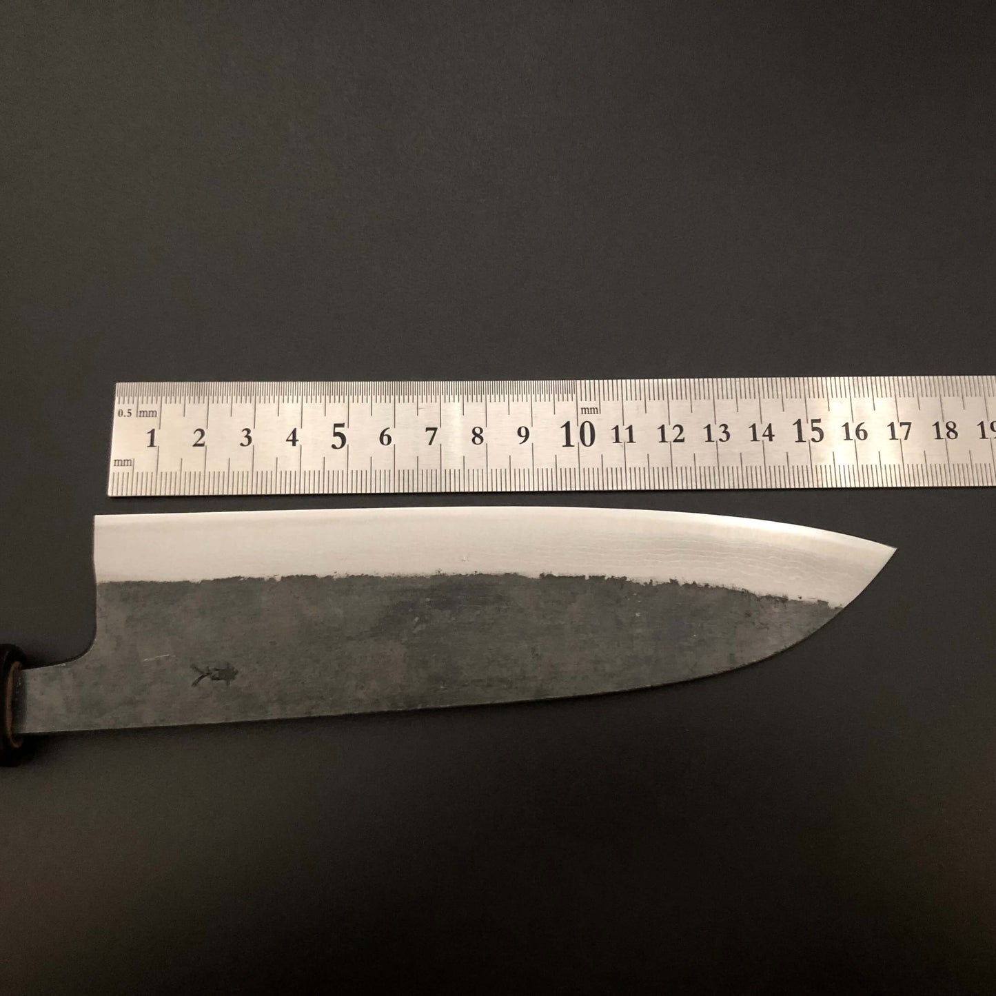 Carbon Santoku 165㎜ Damascus Octagonal angle walnut