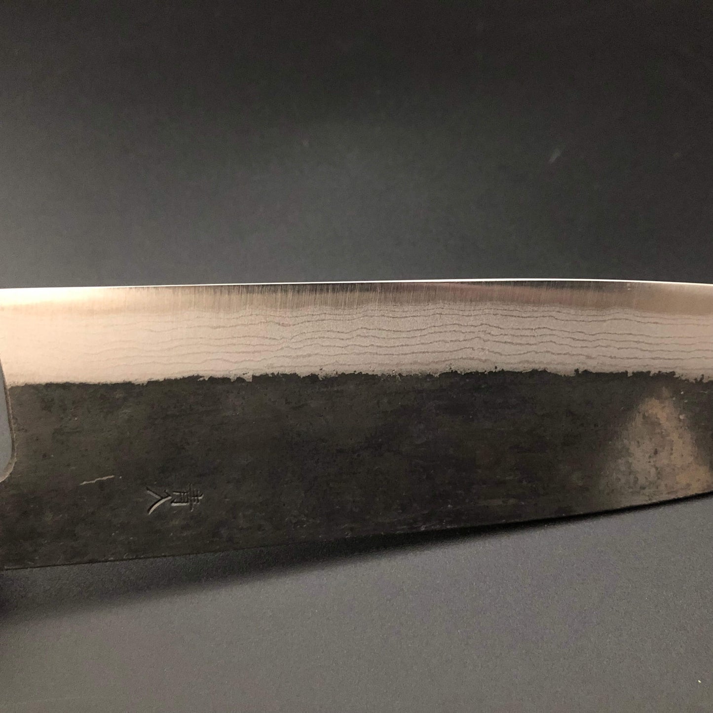 Carbon Santoku 165㎜ Damascus Octagonal angle walnut