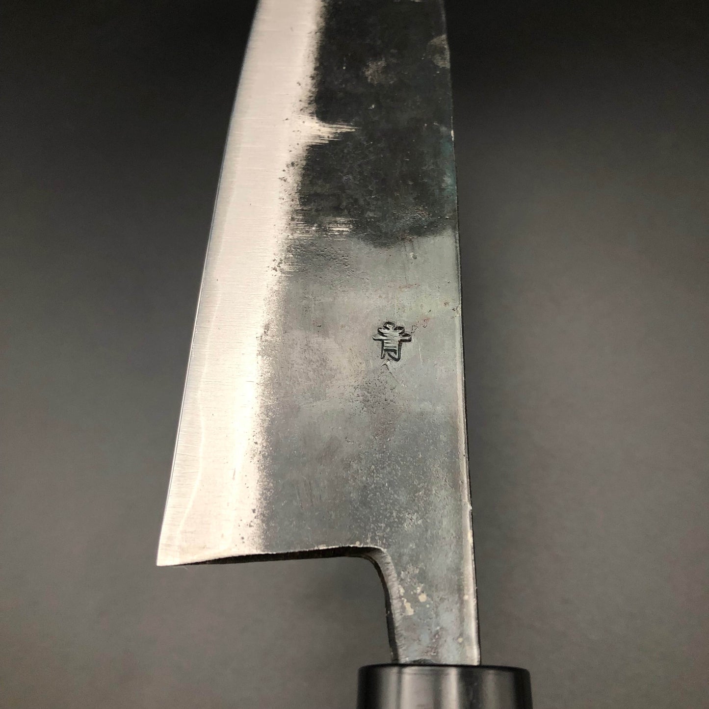 Kurouchi Santoku 165㎜ Blue2 Carbon Hackberry Wood Handle