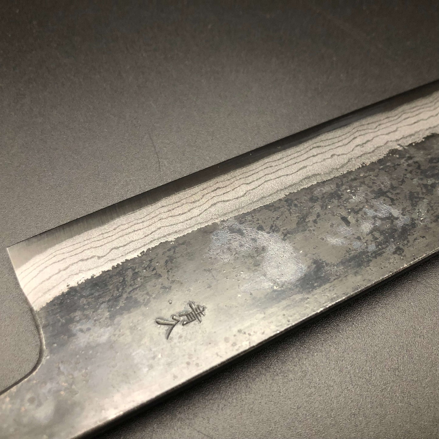 Kurouchi Carbon Gyuto 210㎜ Damascus Octagonal angle walnut
