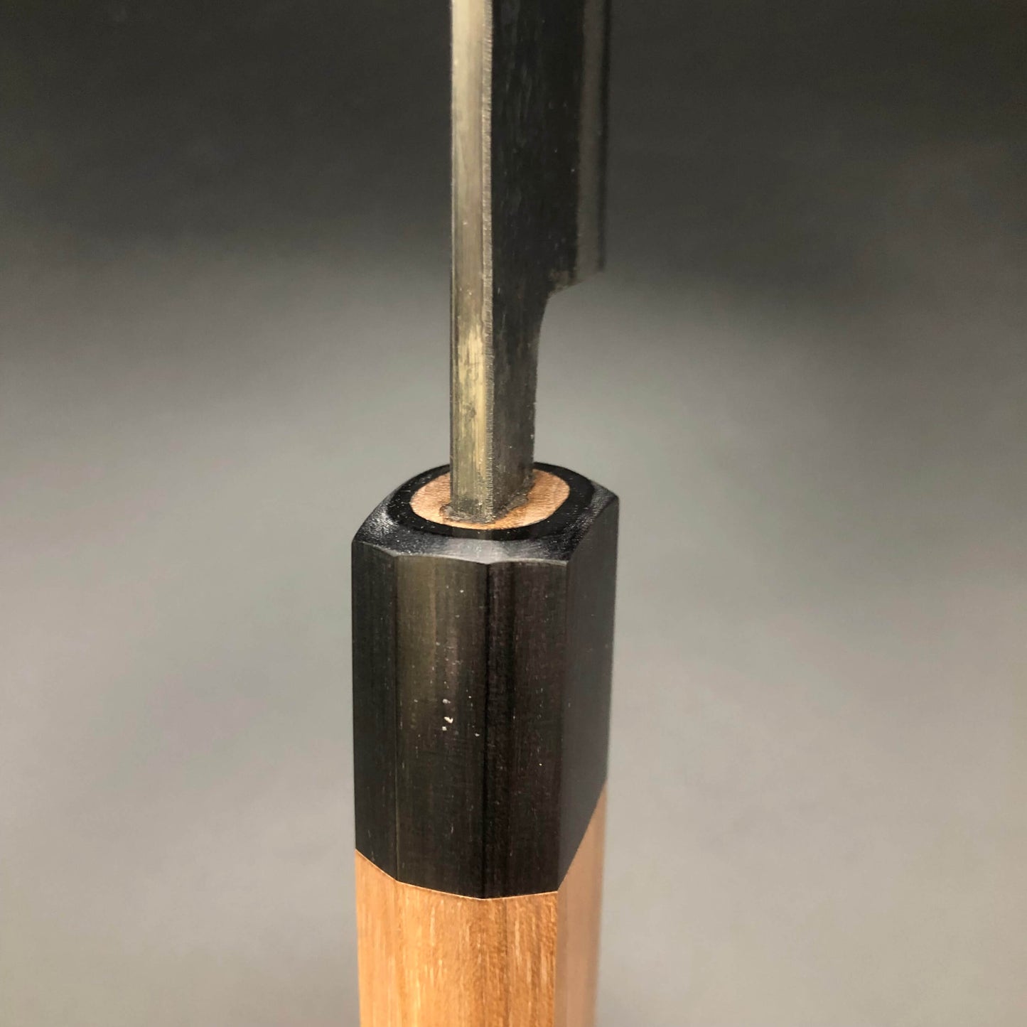 Kurouchi Carbon Gyuto 210㎜ Damascus Octagonal angle walnut