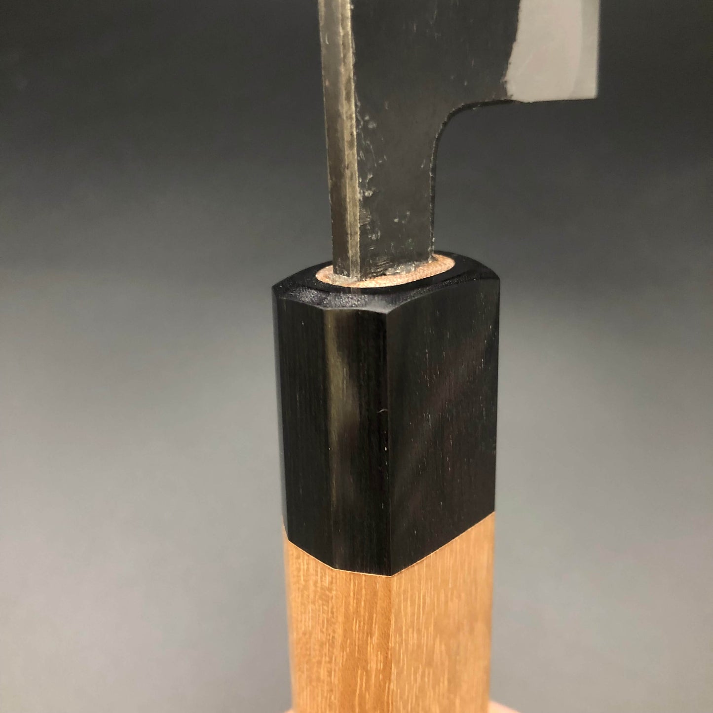Kurouchi Carbon Gyuto 210㎜ Octagonal angle walnut