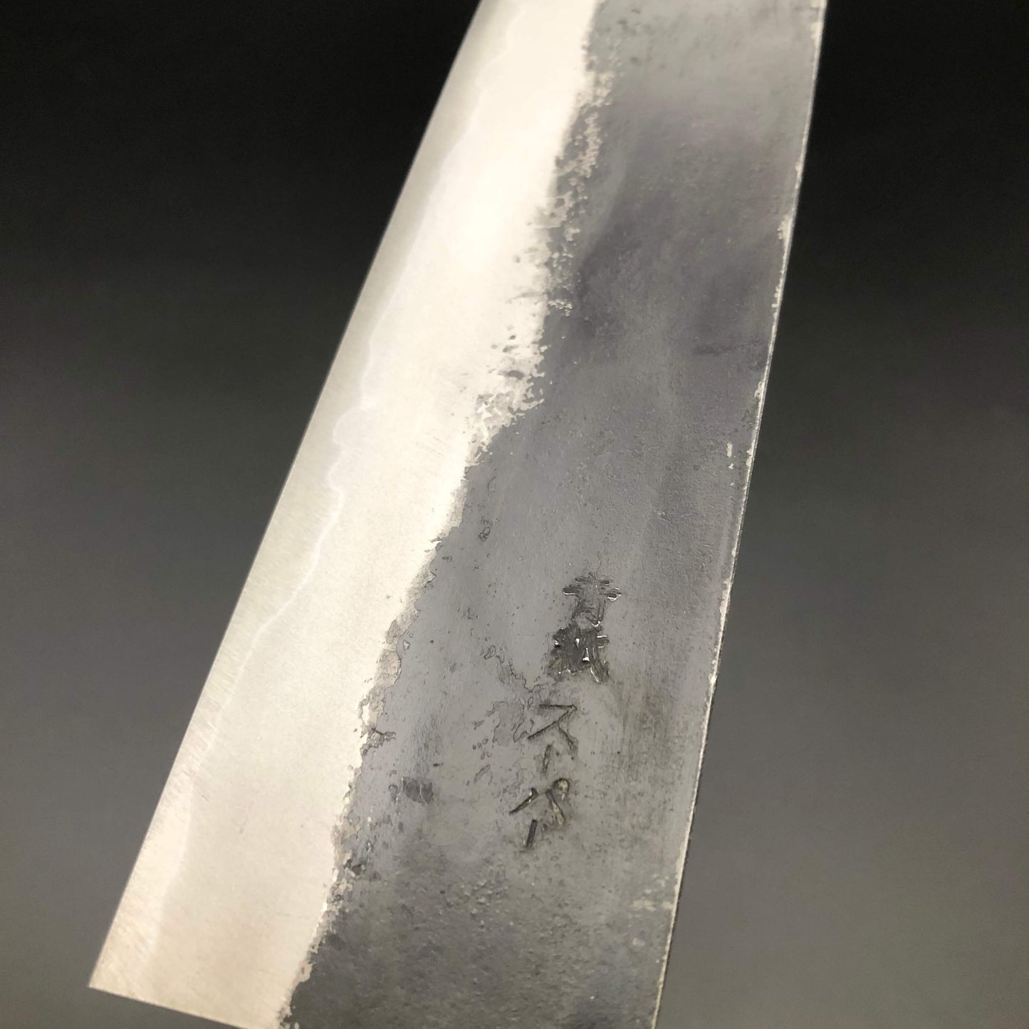 Kurouchi Carbon Kiritsuke 180㎜ Octagonal angle walnut