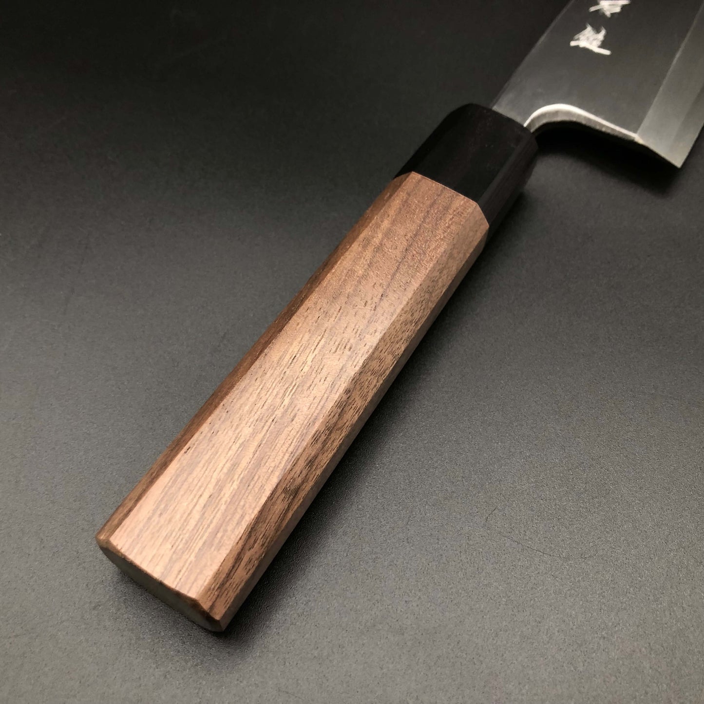Migaki Carbon Deba 165㎜ Octagonal angle walnut