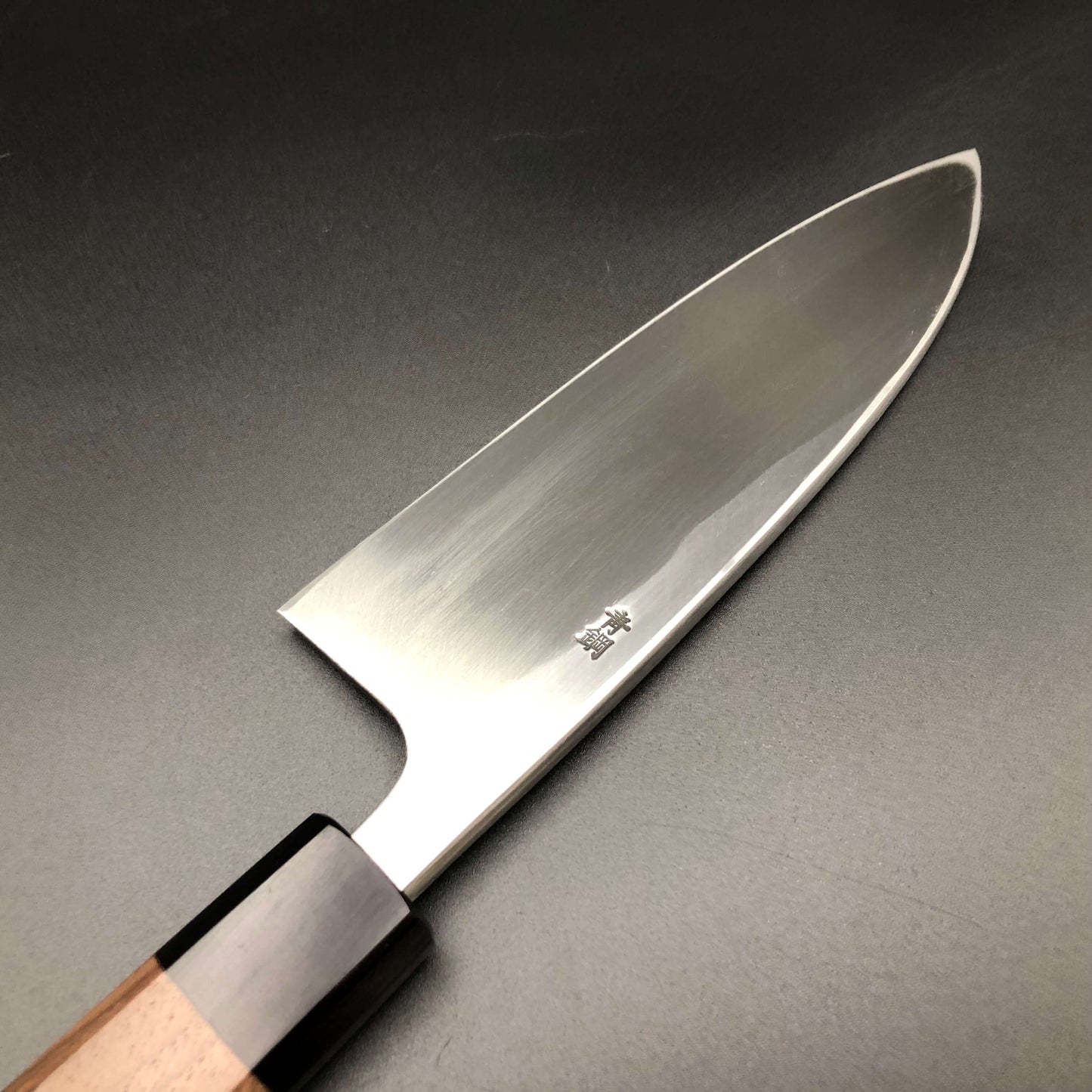 Migaki Carbon Deba 165㎜ Octagonal angle walnut