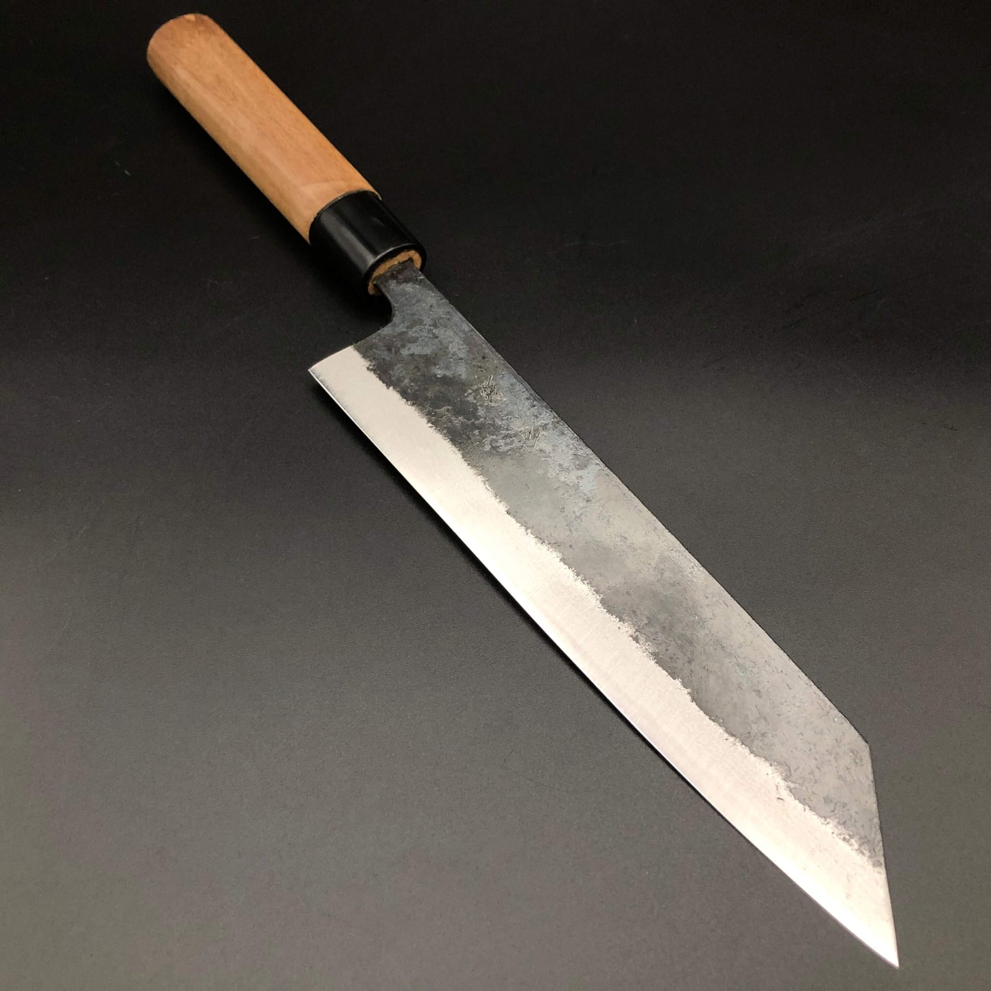 Kurouchi Kiritsuke 210㎜ Blue2 Carbon Hackberry Wood Handle