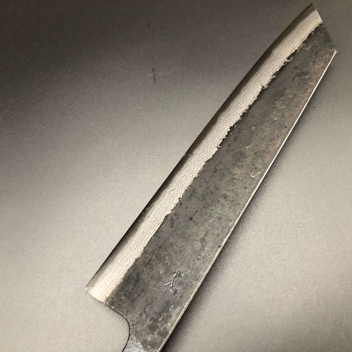 Kurouchi Kiritsuke 210㎜ Blue2 Carbon Hackberry Wood Handle