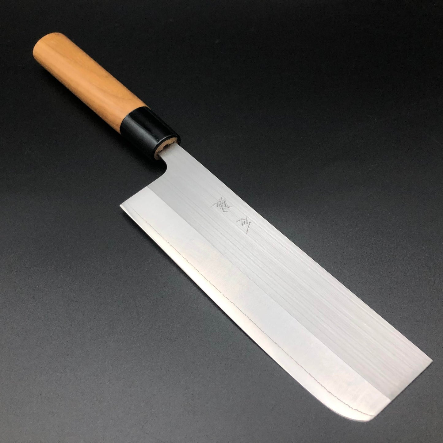 Stainless‐clad Nakiri 165㎜ AUS8 Steel Walnut Wood Handle