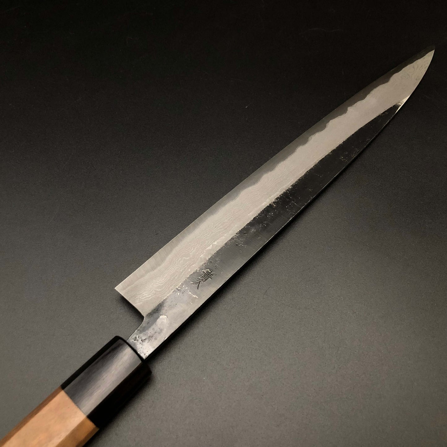 Kurouchi Carbon Sujihiki 240㎜ Damascus Octagonal angle walnut
