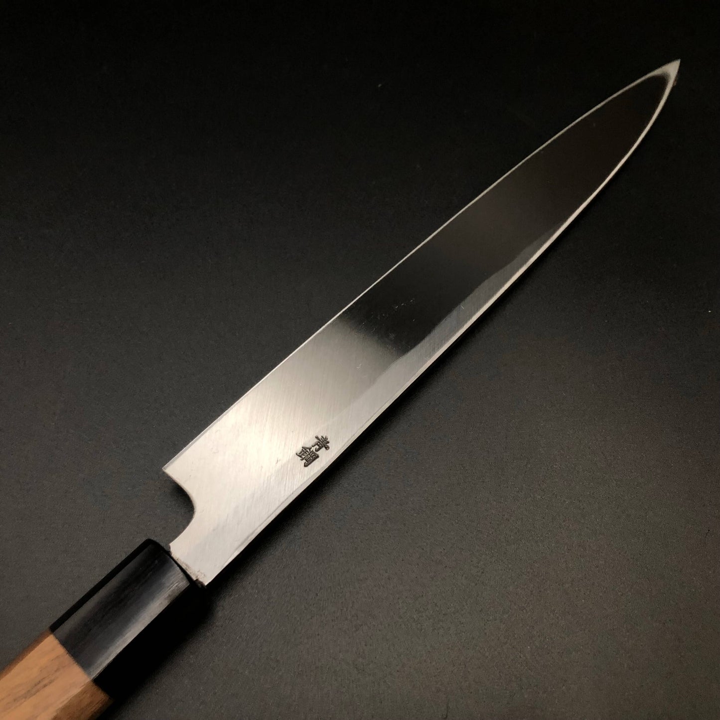 Kurouchi Carbon Yanagiba 240㎜ Octagonal angle walnut