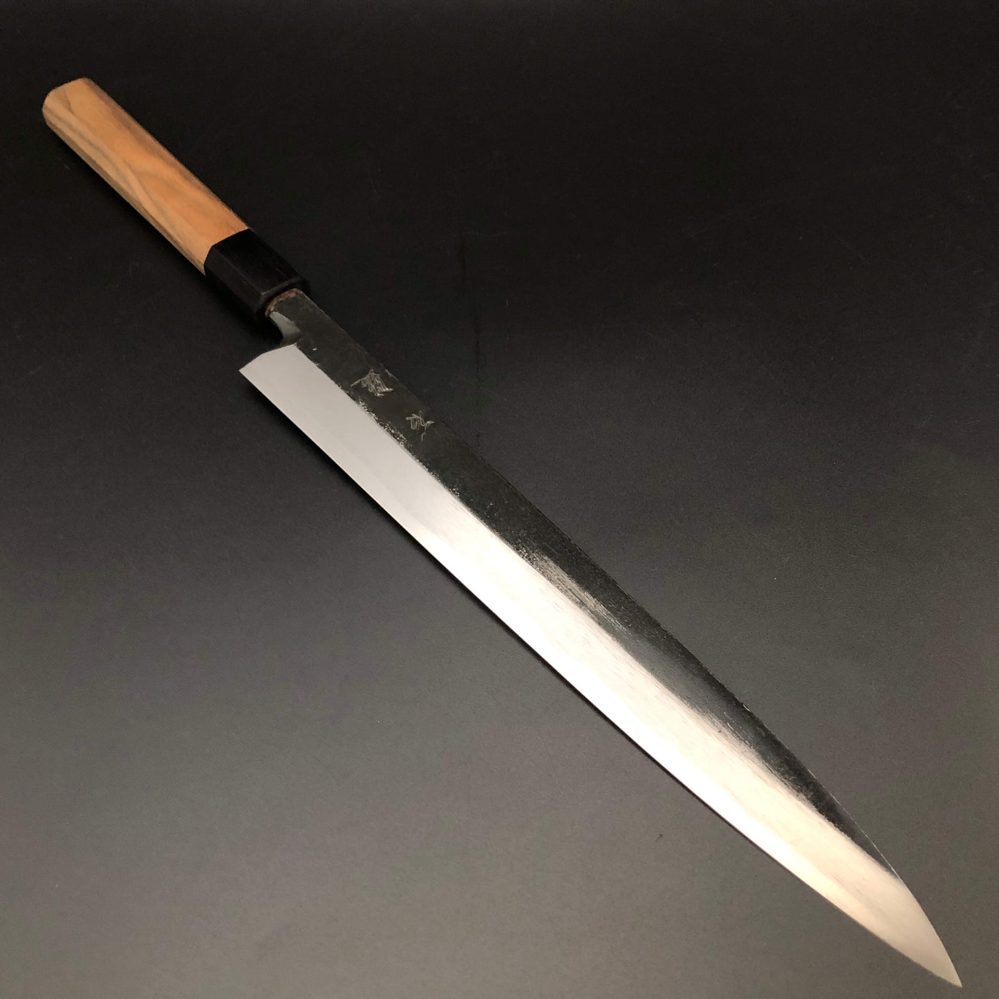 Kurouchi Carbon Yanagiba 270㎜ Octagonal angle walnut