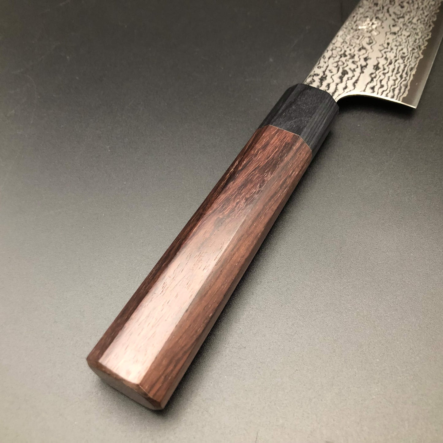 Stainless‐clad Kiritsuke 180㎜ VG10 Steel Damascus 69 layer Rosewood Handle