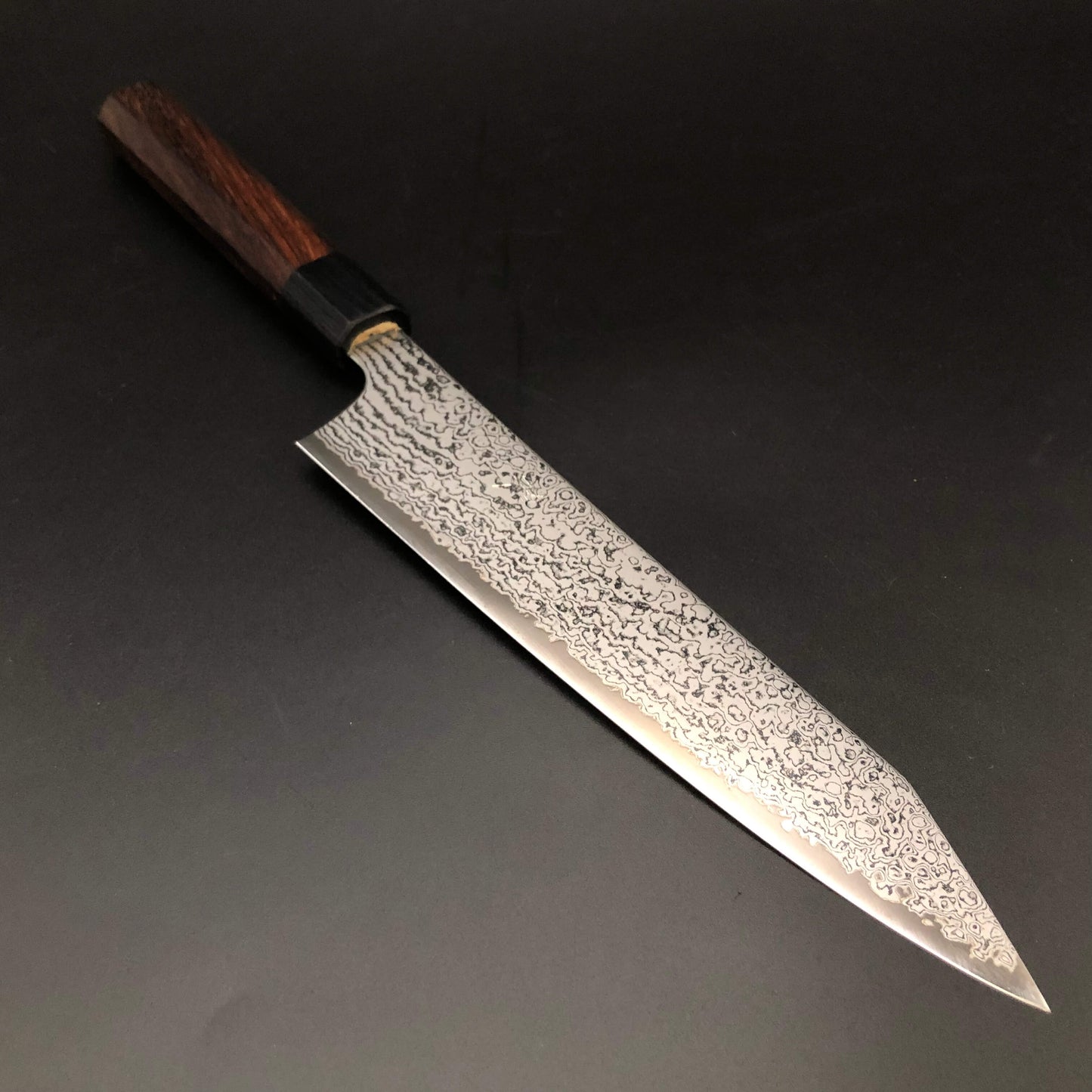 Kiritsuke 210㎜ Stainless Steel Damascus 69 layer Rosewood Handle