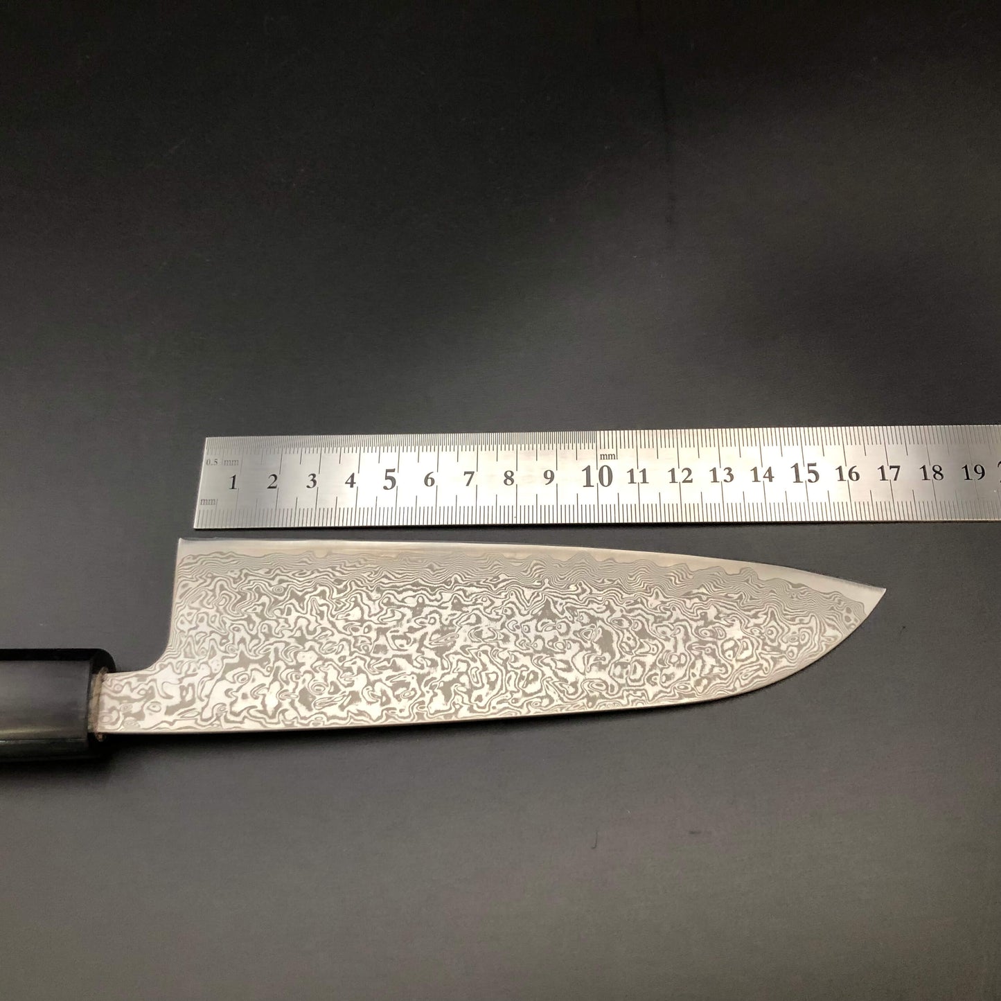 Stainless‐clad Santoku 165㎜ SLDN Steel Damascus 69 layer Octagonal angle walnut