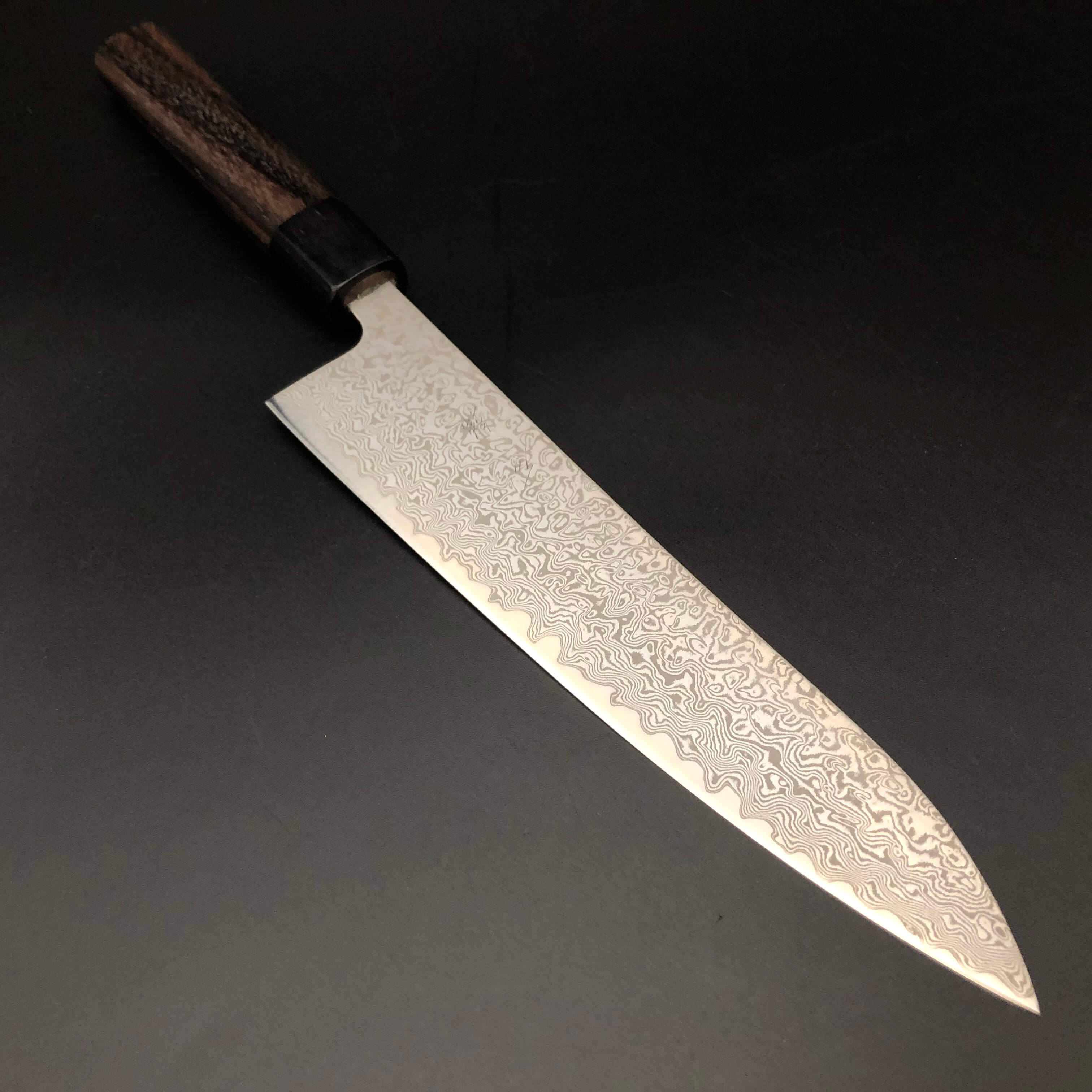 Gyuto 210㎜ Stainless Steel Damascus 69 layer Rosewood Handle