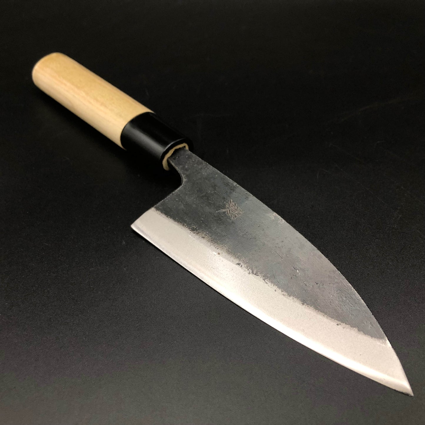 Kurouchi Deba 120㎜ Blue2 Carbon Hackberry Wood Handle