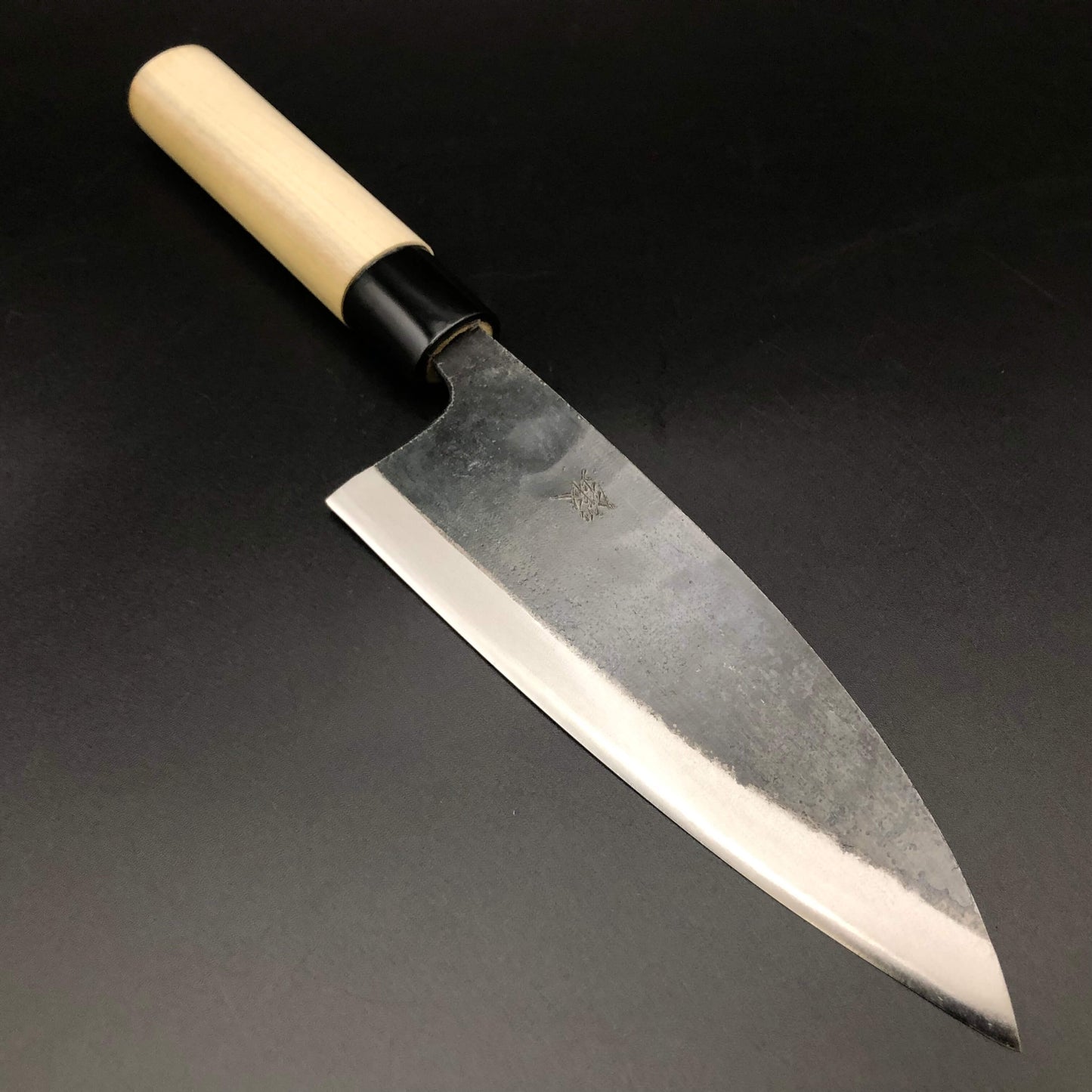 Kurouchi Deba 165㎜ Blue2 Carbon Hackberry Wood Handle
