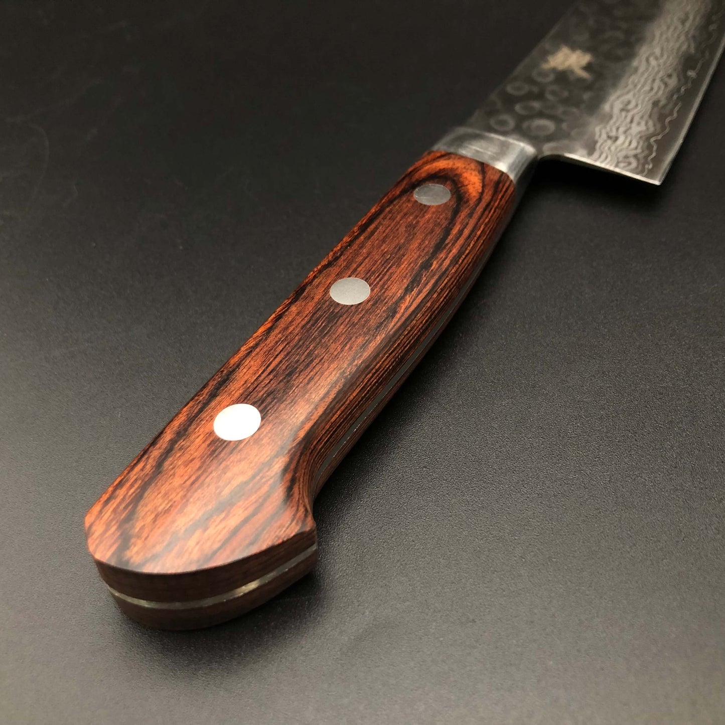 Santoku 180㎜ VG10 Steel Damascus 17 layer Western Handle