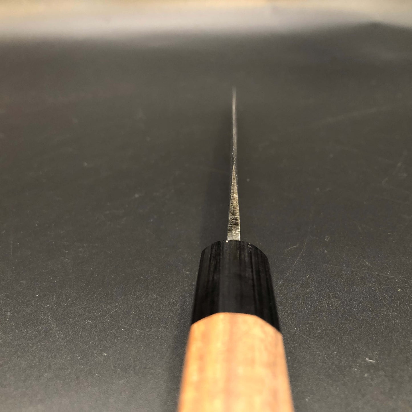 Carbon sujihiki 210㎜ Damascus Octagonal angle walnut