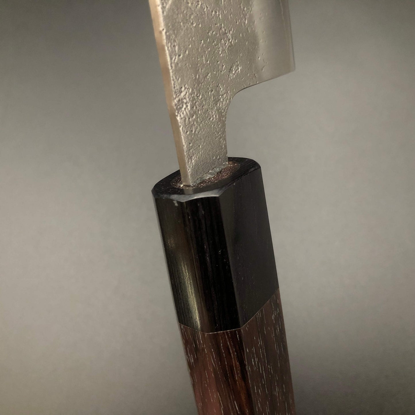 Stainless‐clad Gyuto 210㎜ Silver 3 Steel Octagonal angle Rosewood Handle