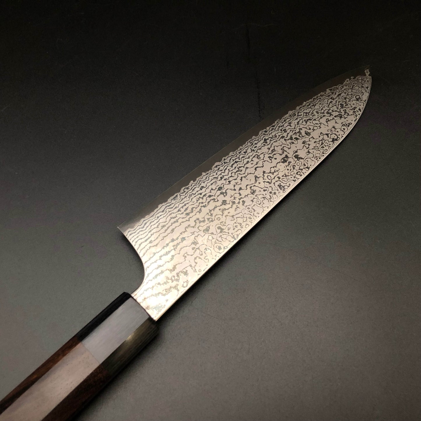 Stainless‐clad Santoku 180㎜ VG10 Steel Damascus 69 layer Rosewood Handle