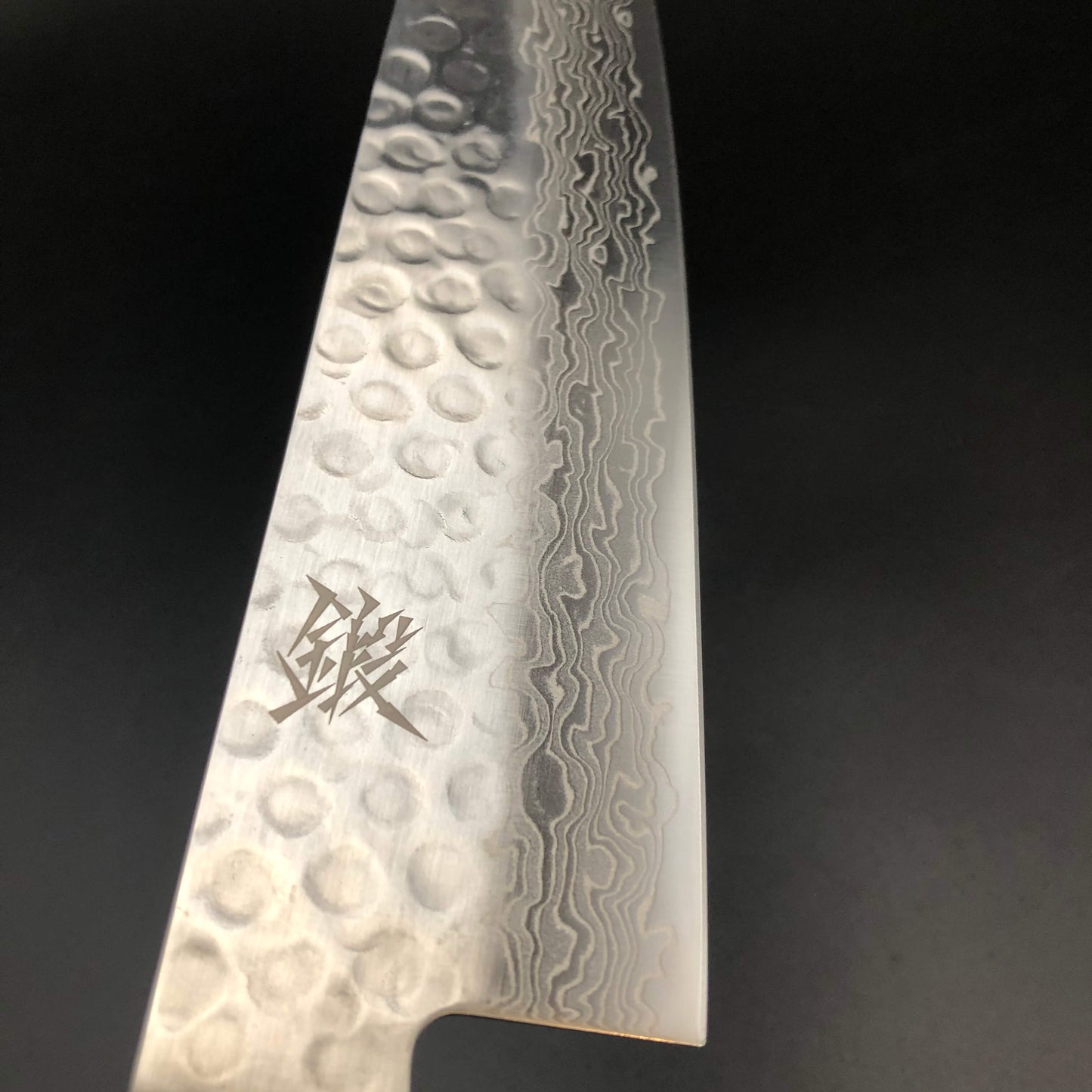 Stainless‐clad Santoku 180㎜ VG10 Steel  Damascus 33 layer Rosewood Handle